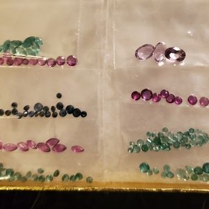 Loose gem stones